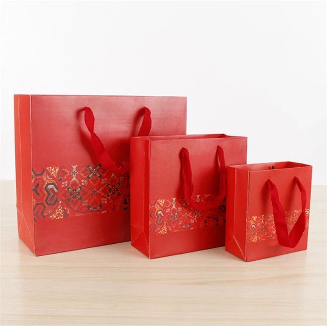 China Red Design Gift Paper Bag